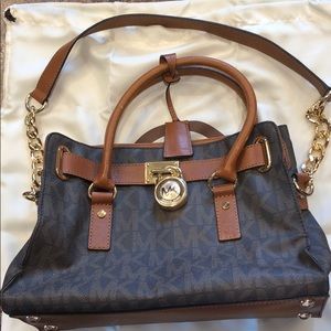 Michael Kors EW Signature Hamilton Satchel